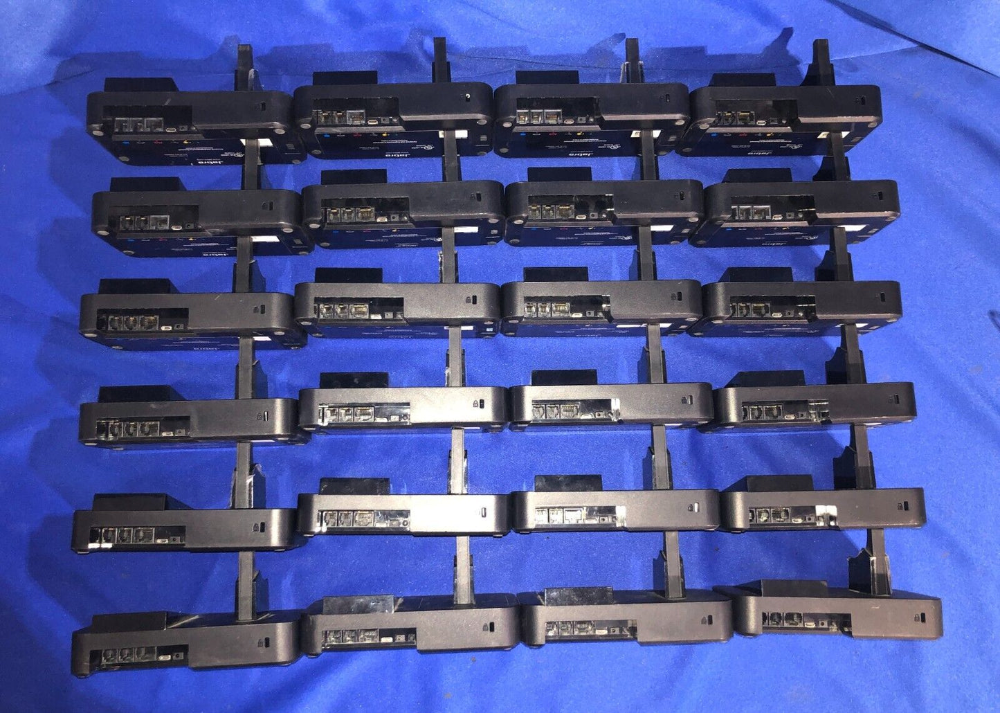 6086751