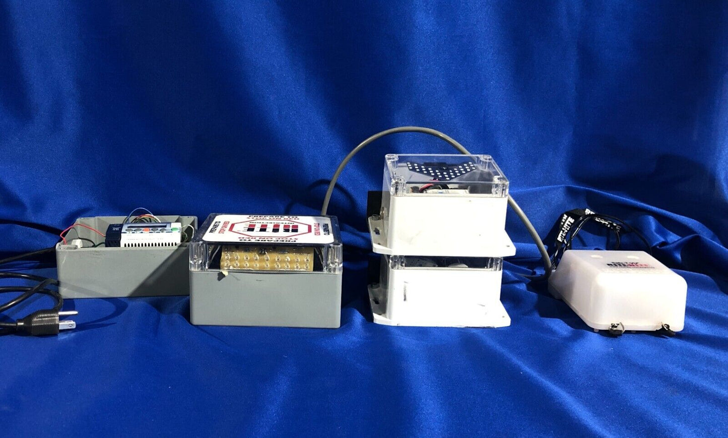 6086821