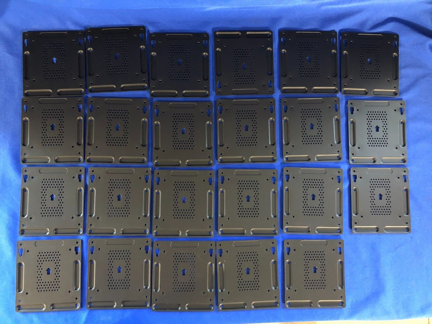 6086804