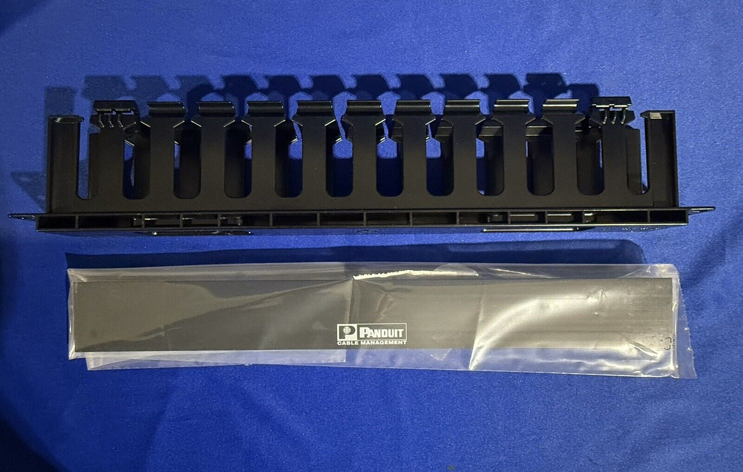 6086717