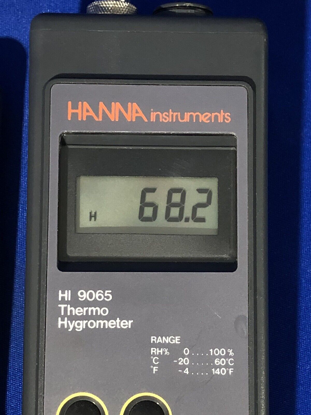 6086808