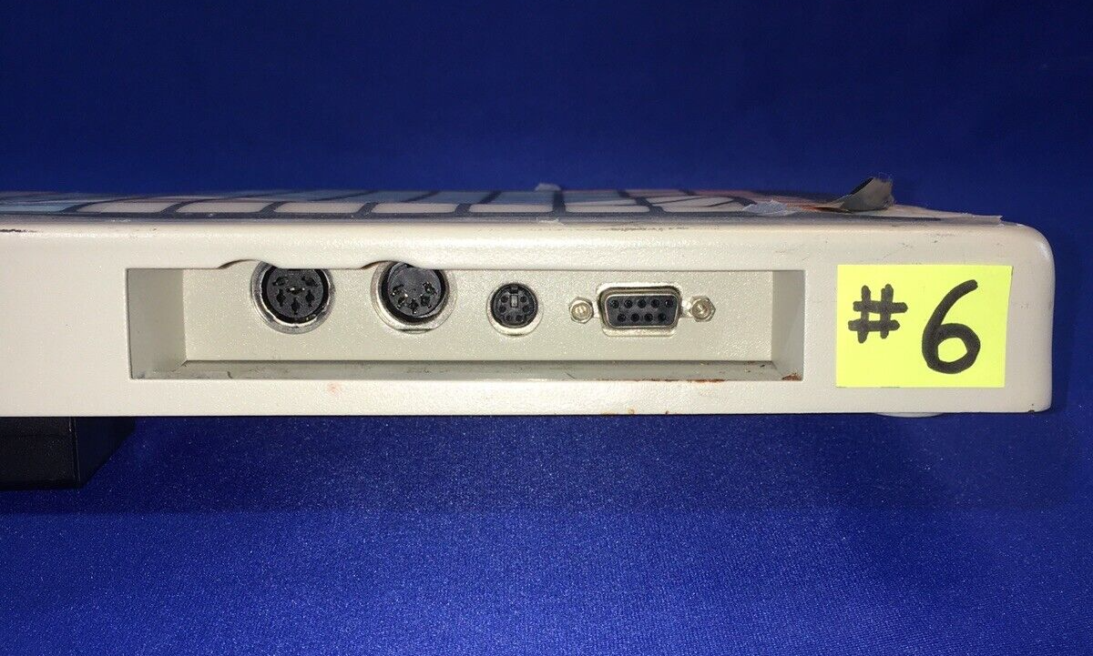 6086555