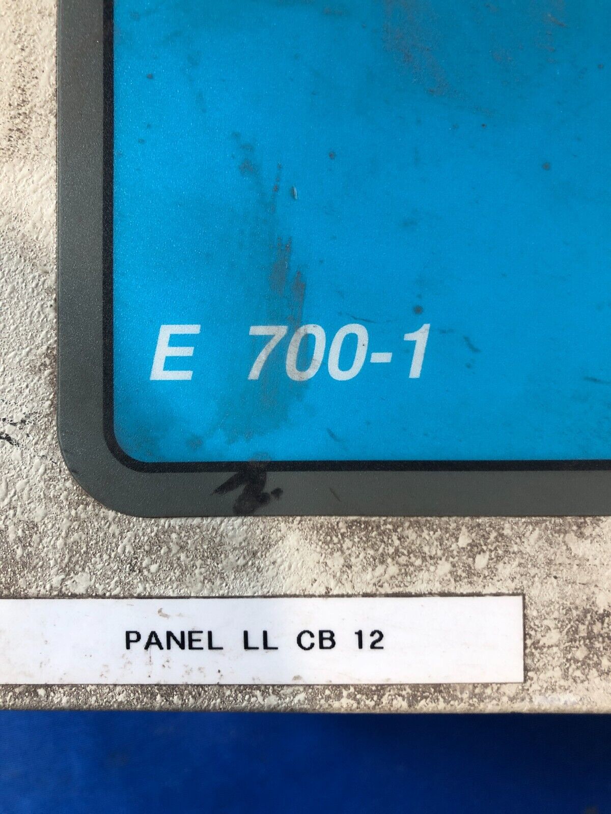 6086864
