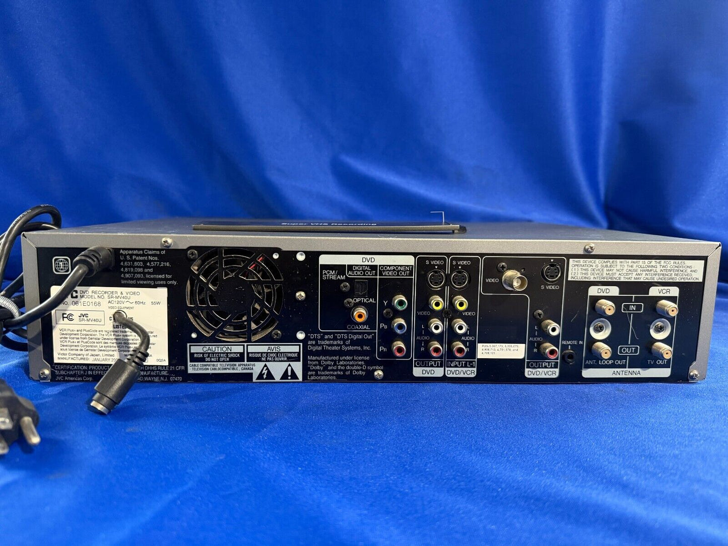 6086757