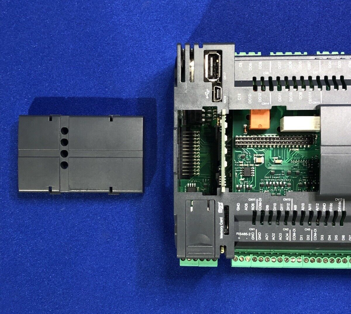 6086714