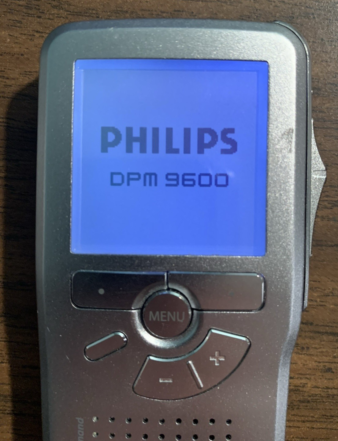 6473688