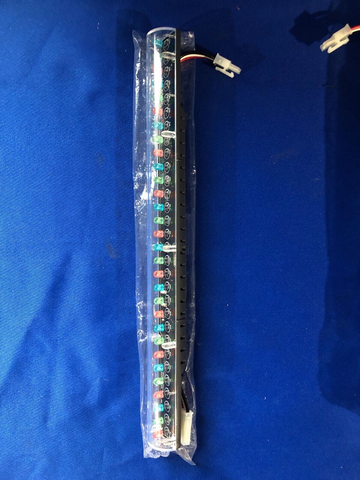 6086813
