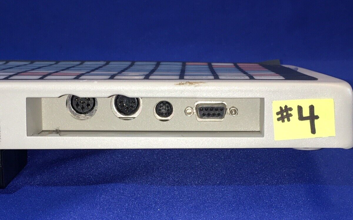 6086555