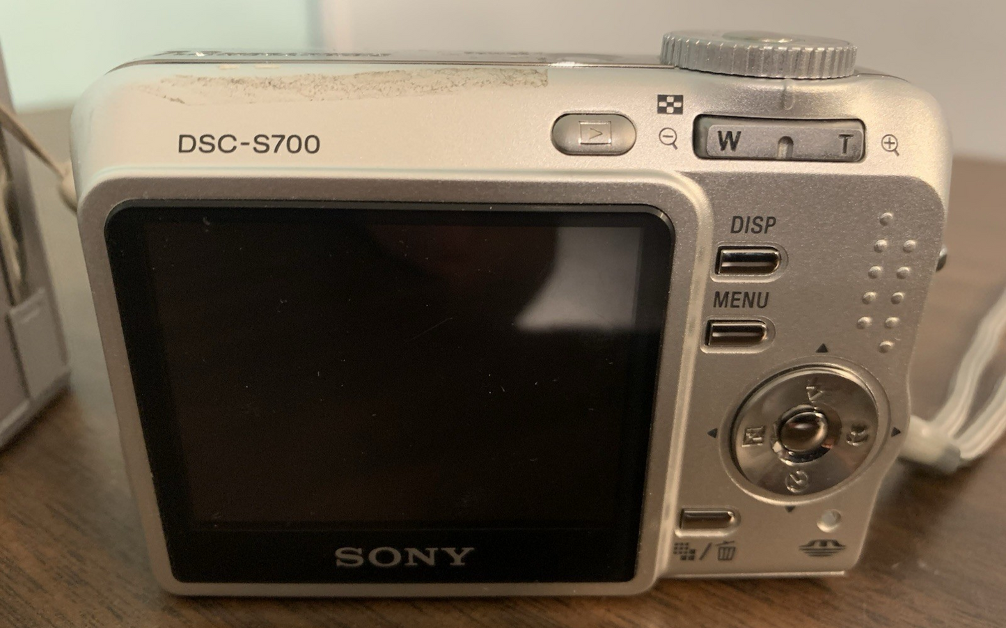 7842106