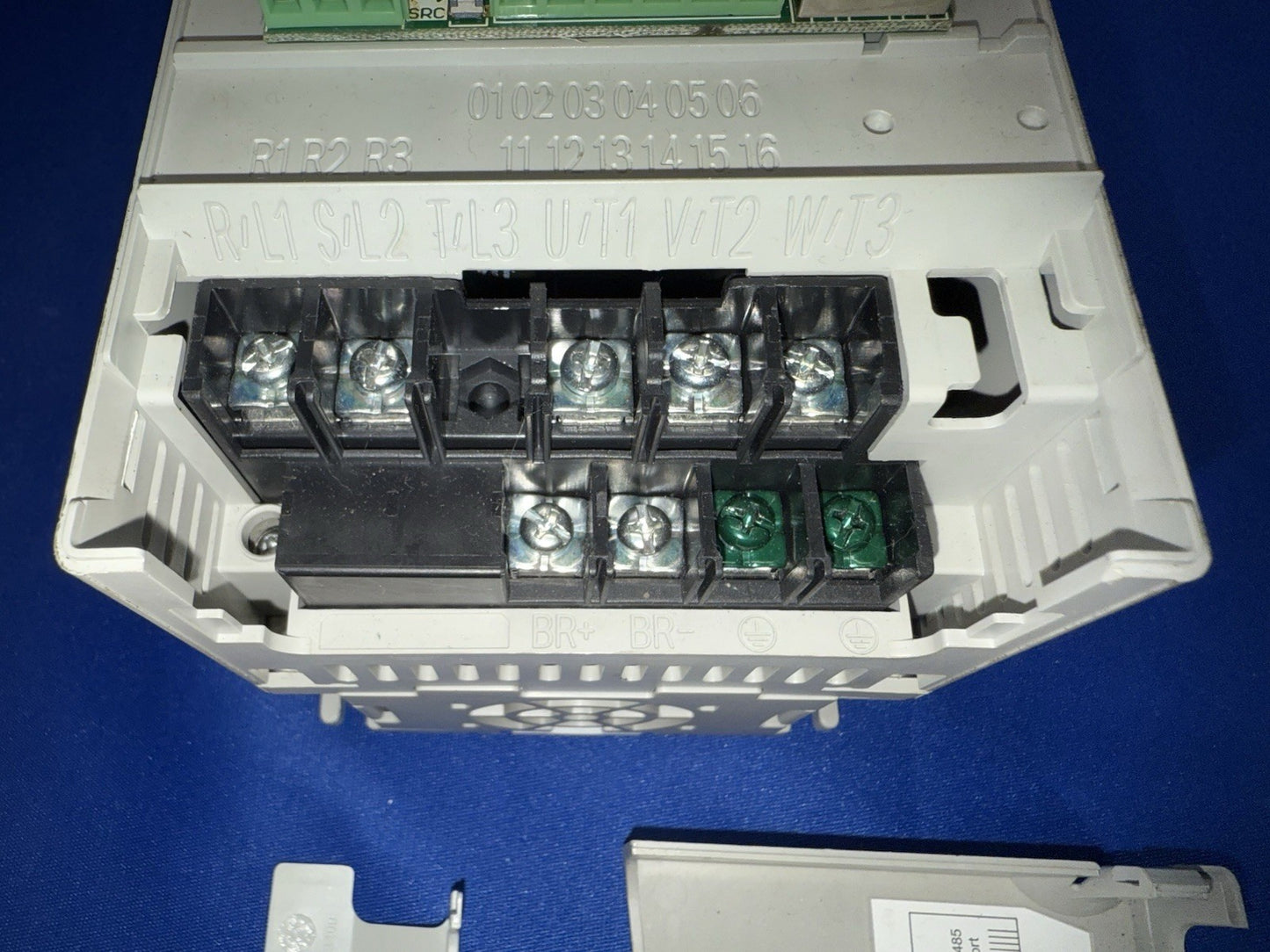 7950936