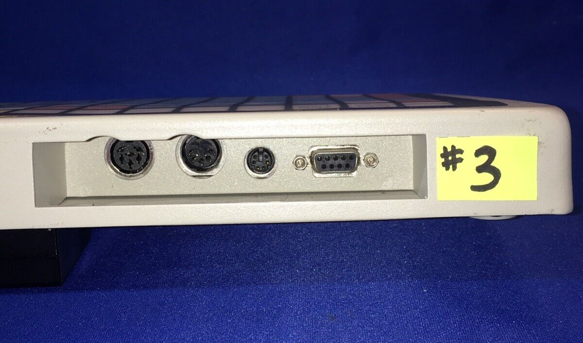 6086555
