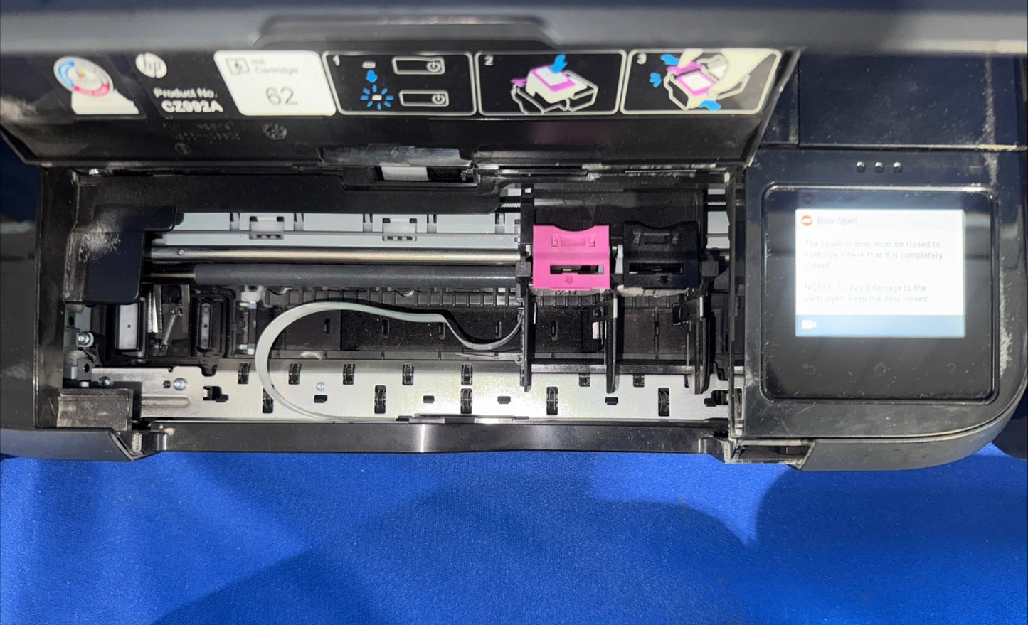 7364647