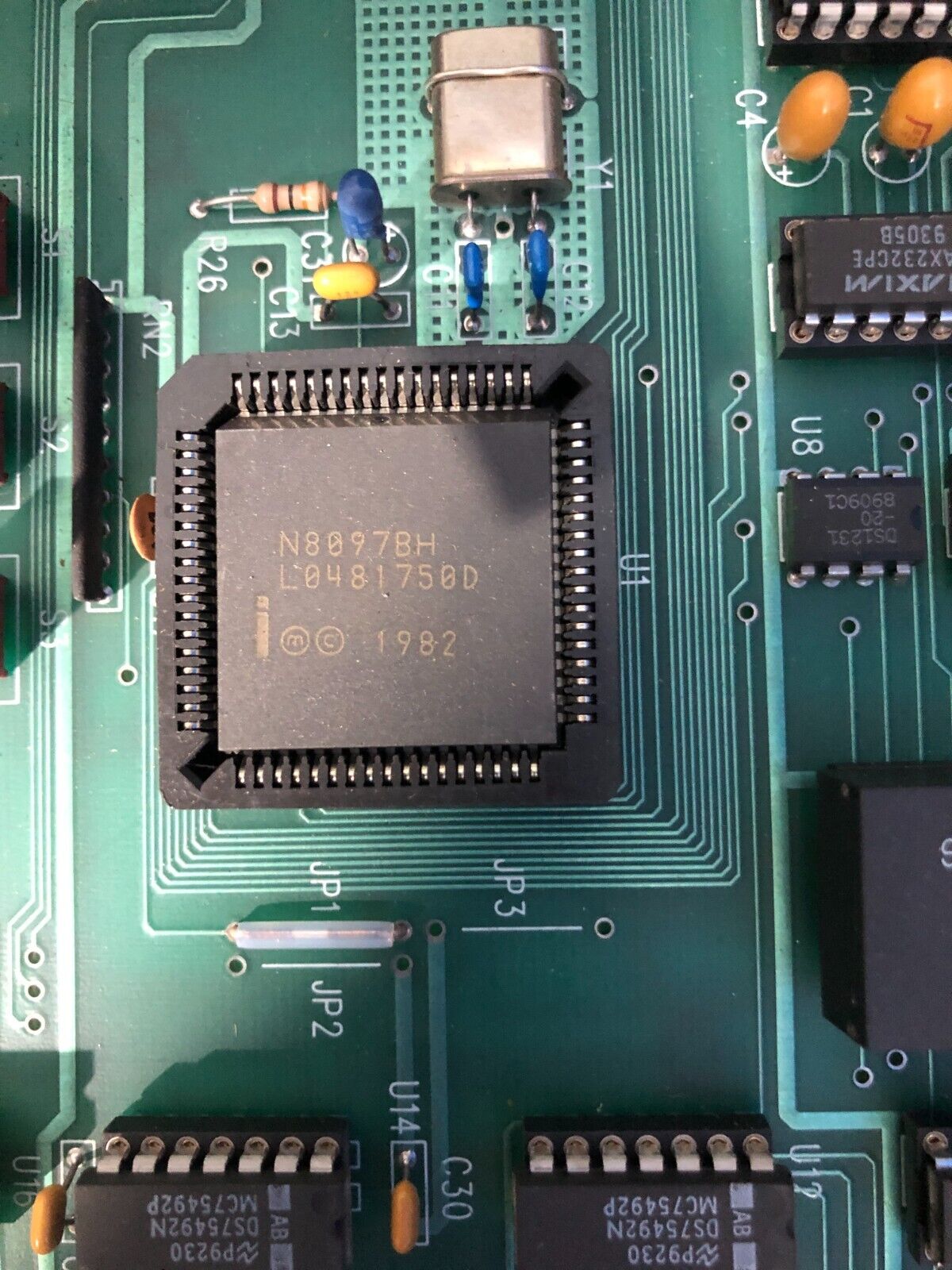 6086864