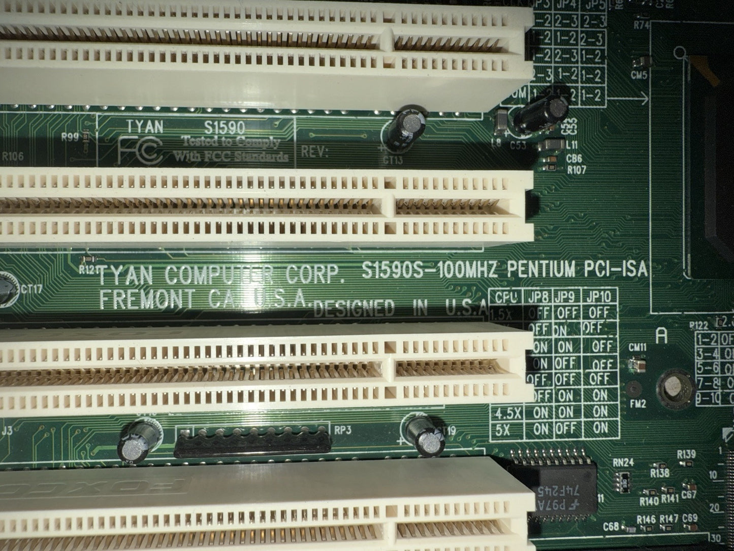 6086601