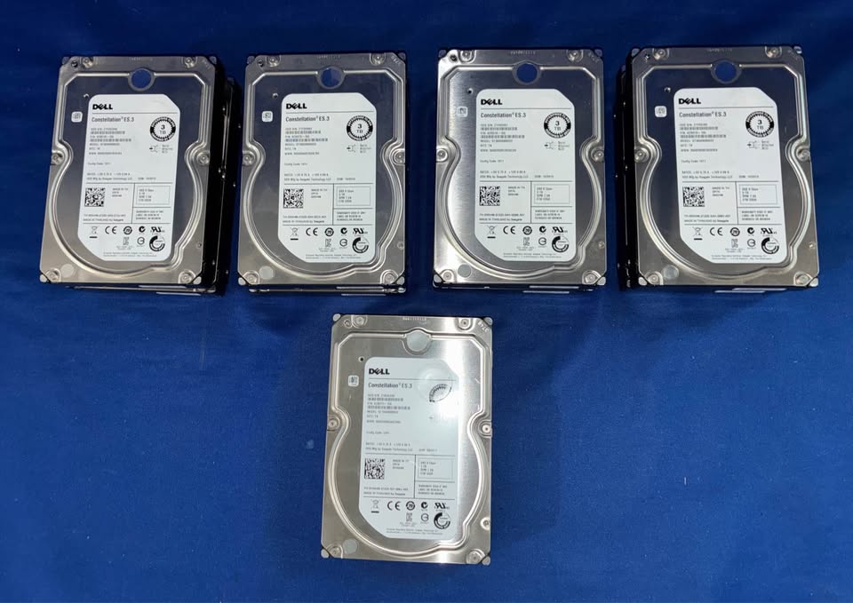SAS Server Hard Drive 3.5" Lot of 9