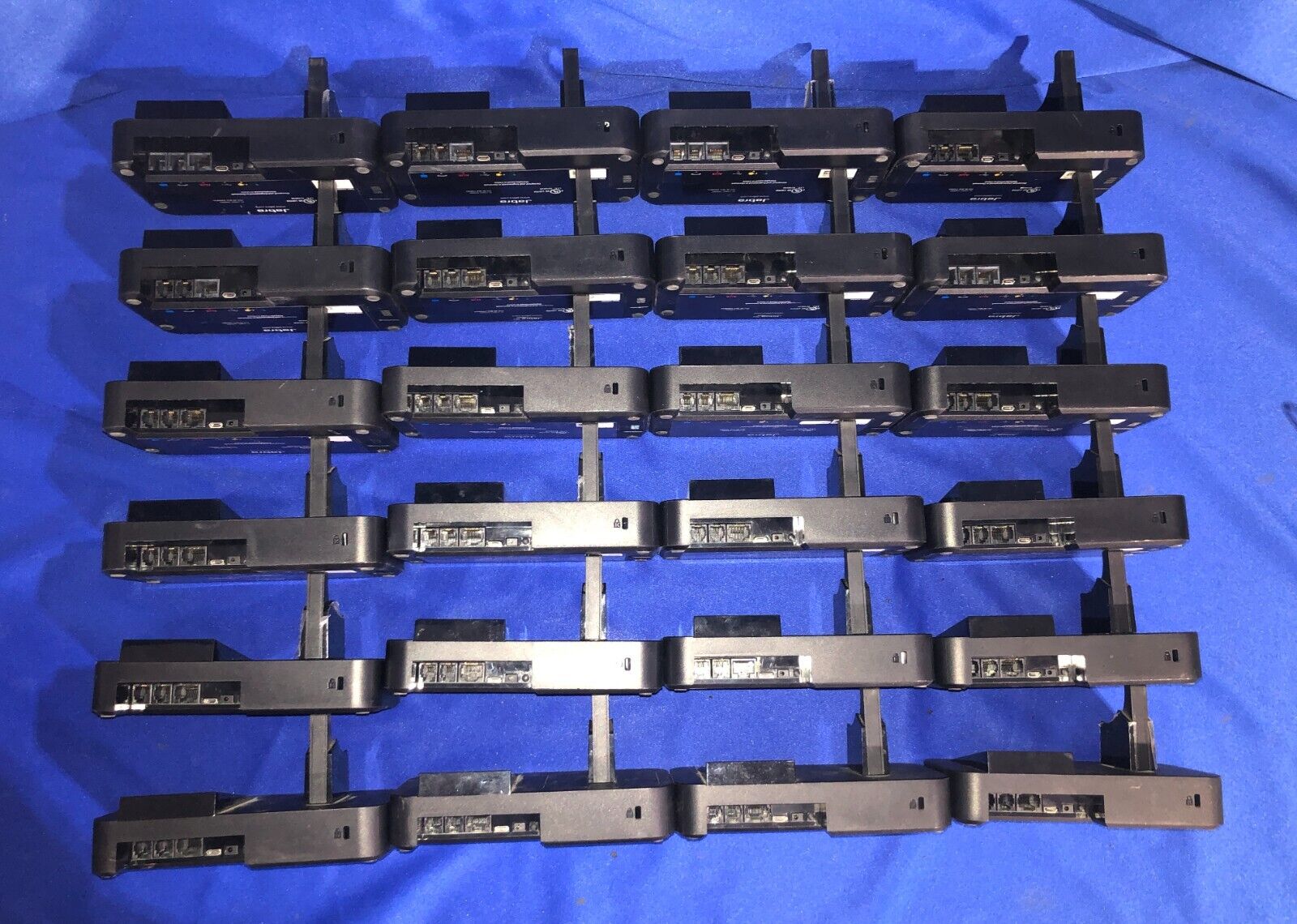 6086751