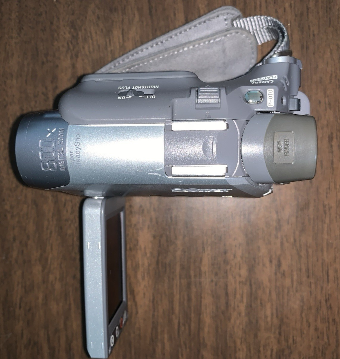 7842128