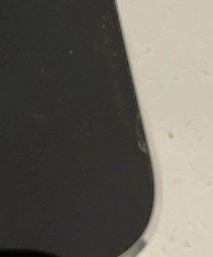 7747189