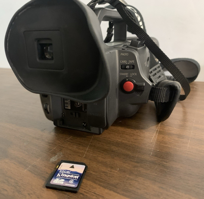 7842108