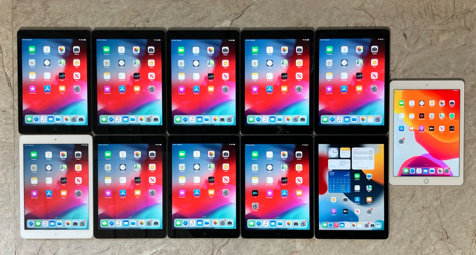 7747189