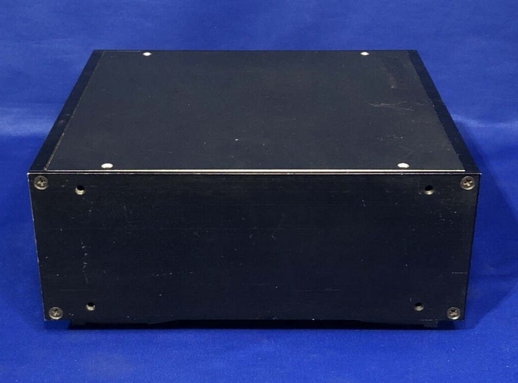 6086600