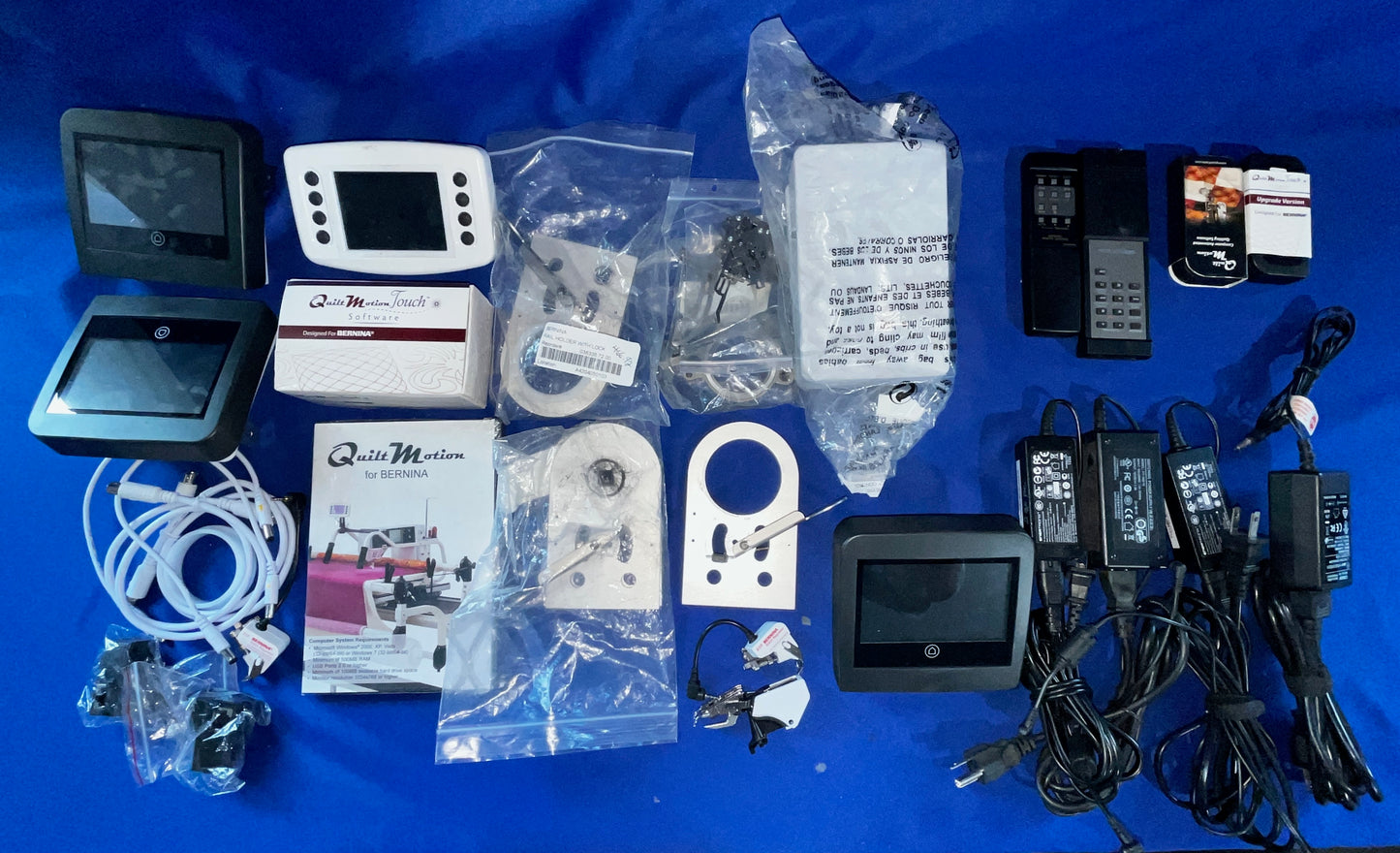 Bernina Lot (3 Displays, 1 Foot Pedal, Etc.)